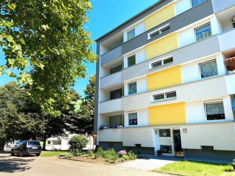 Frisch renovierte und barrierearme 3-Zimmer Wohnung in modernisierter Wohnsiedlung
