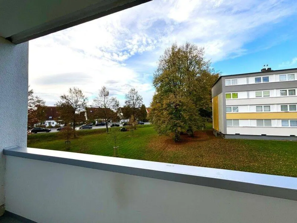 Frisch renovierte und barrierearme 3-Zimmer Wohnung in modernisierter Wohnsiedlung