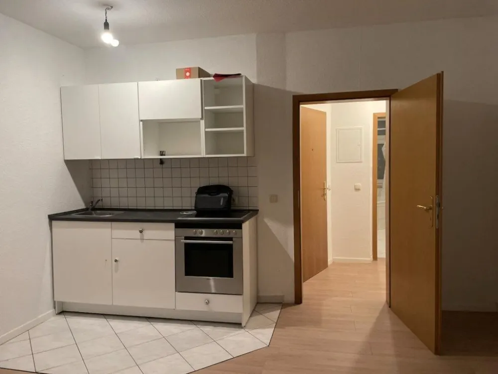 Vollmöblierte 1-Zimmer-Wohnung mit Einbauküche, WLAN und Gartennu