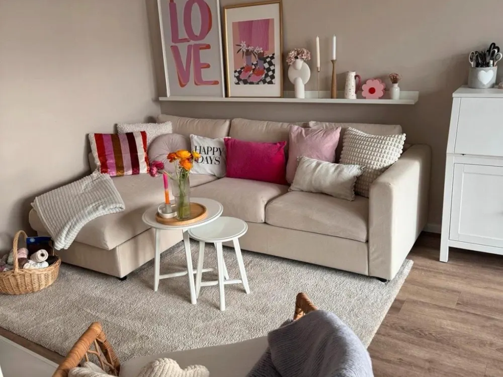 Looking for a new tenant for 2-room apartment