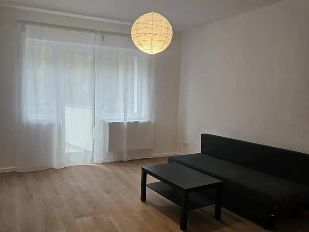Centrally Located Partially Furnished 1-Room Apartment in Excellent Location in Schöneberg (Near Kudamm)