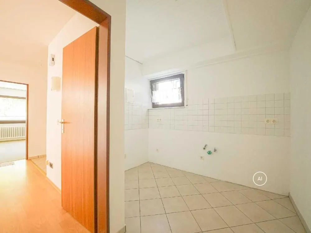 Ratingen-Süd: Ruhige 2-Zimmer-Terrassenwohnung im Souterrain eines Zweifamilienhauses