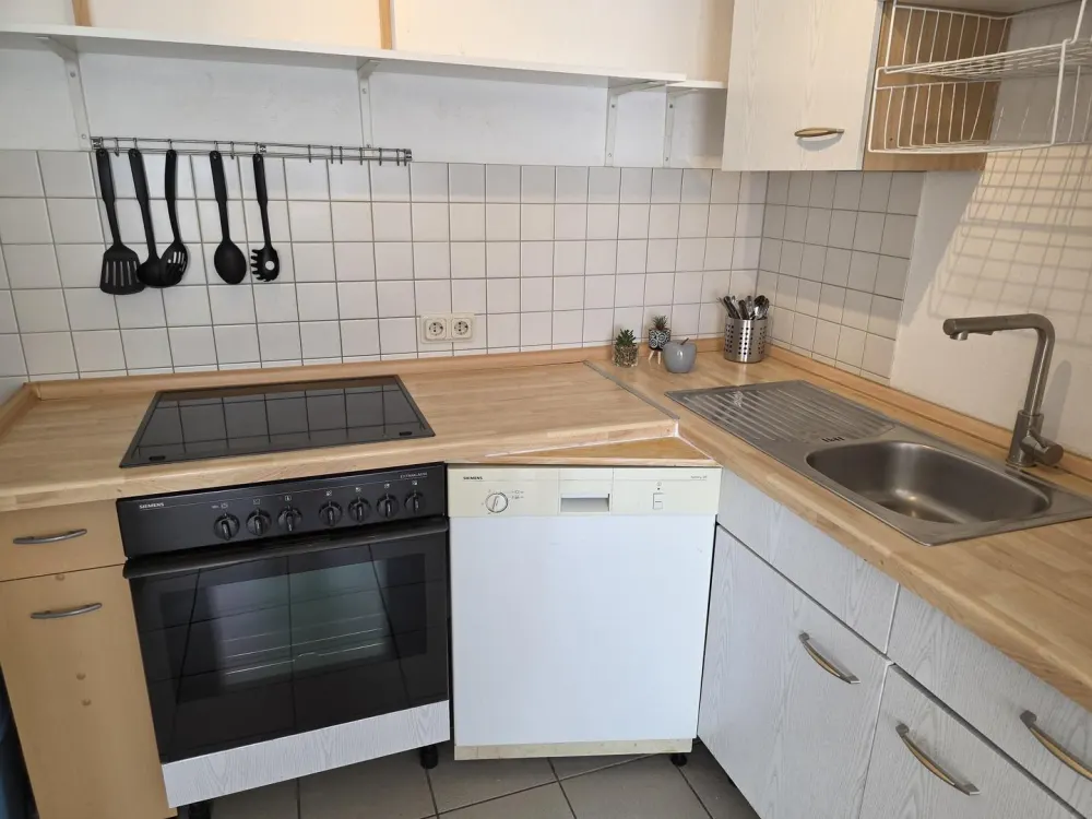 Gemütliche Pendlerwohnung voll möbliert / löffelfertig + Fußbodenheizung (TG-Wohnung)