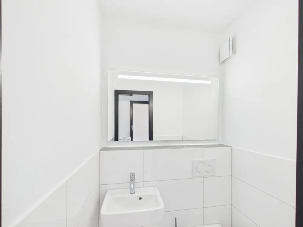 Lichtdurchflutete Dachgeschoss-Maisonettewohnung in einer ruhigen Anliegerstraße in Köln-Junkersdorf