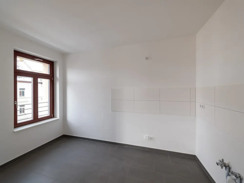 2-Room Apartment - First Occupancy After Renovation! - WE19