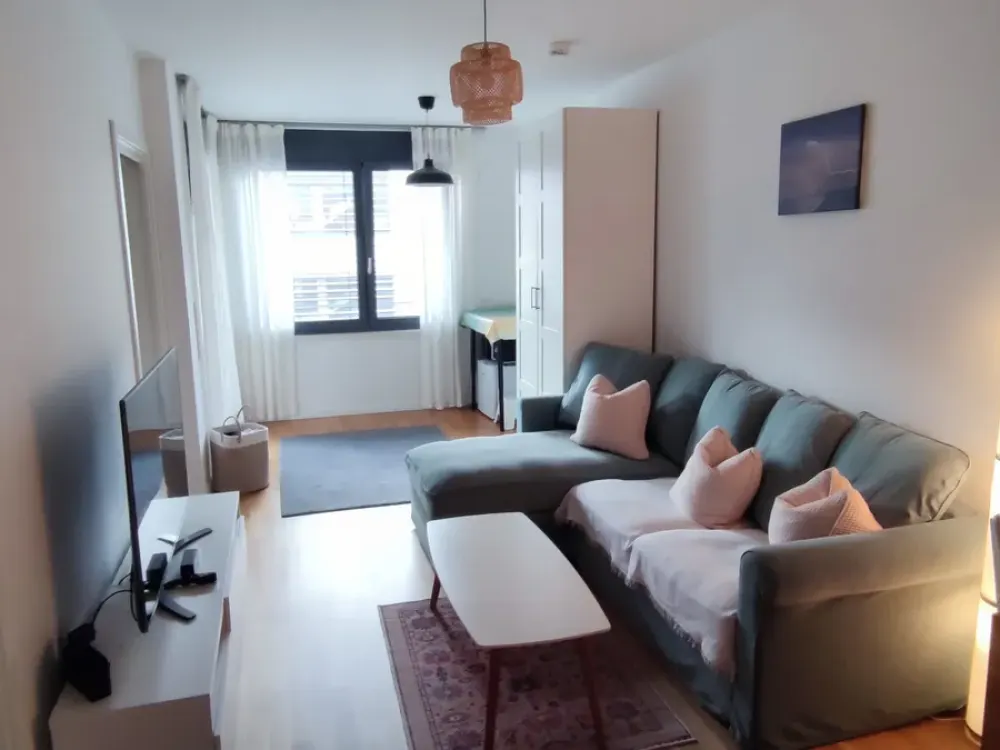 Nachmieter für moderne 2-Zimmer-Wohnung in Frankfurt-Ostend