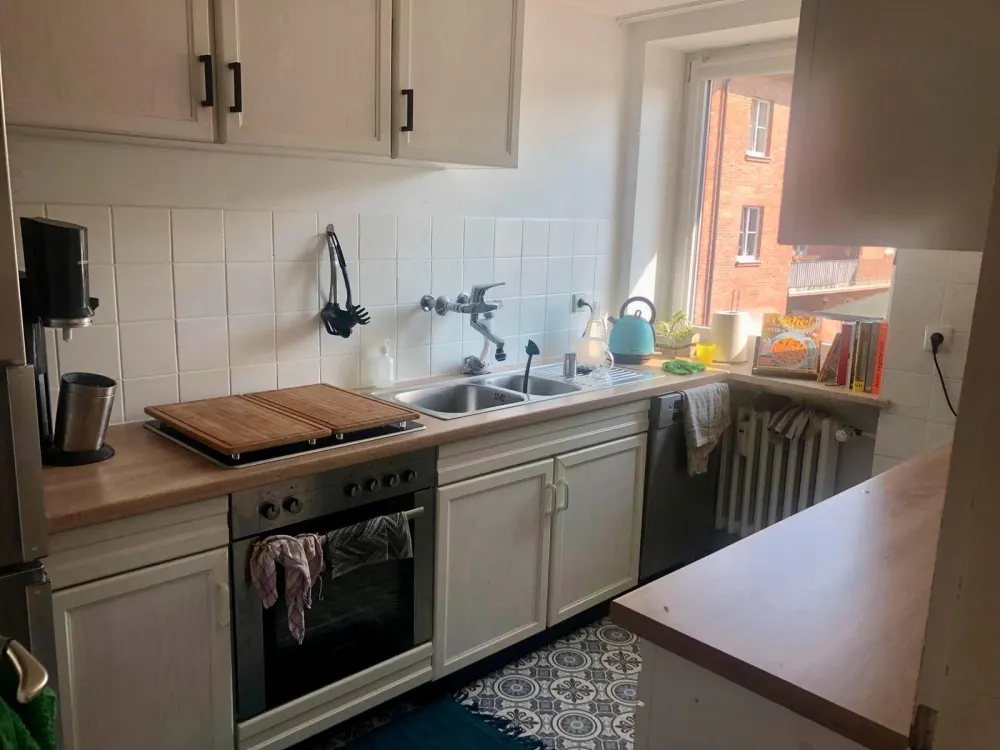 Bright and Beautiful 3.5-Room Apartment in Prime Location