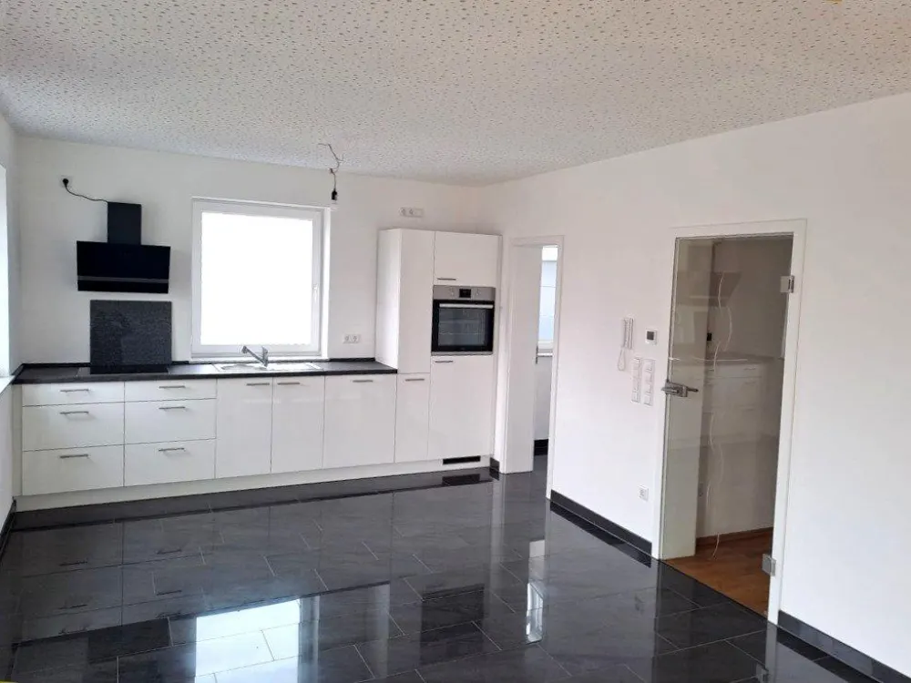 Helle, neuwertige 2‑Zimmer‑Wohnung in Babenhausen