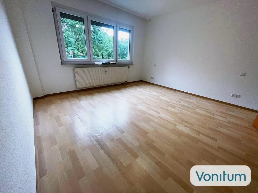 Helle 3-Zimmer-Wohnung mit Balkon und Blick ins Grüne