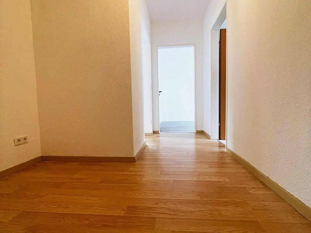 Helle 3-Zimmer-Wohnung mit Balkon und Blick ins Grüne