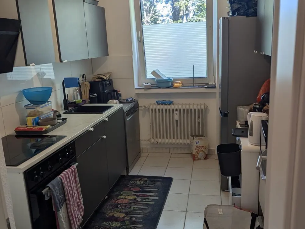 Schöne 4-Zi Wohnung mit Balkon, ab sofort