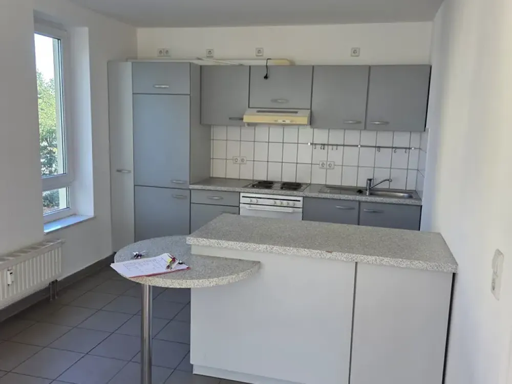 //3-Zimmer*Wintergarten*EBK*SP/