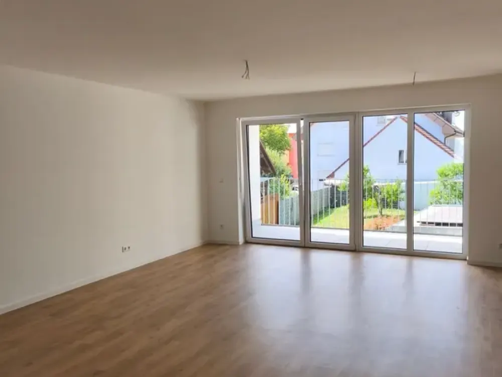 Neubau- Erstbezug- 3-Zimmer-Wohnung mit Balkon und Stellplatz in Au am Rhein