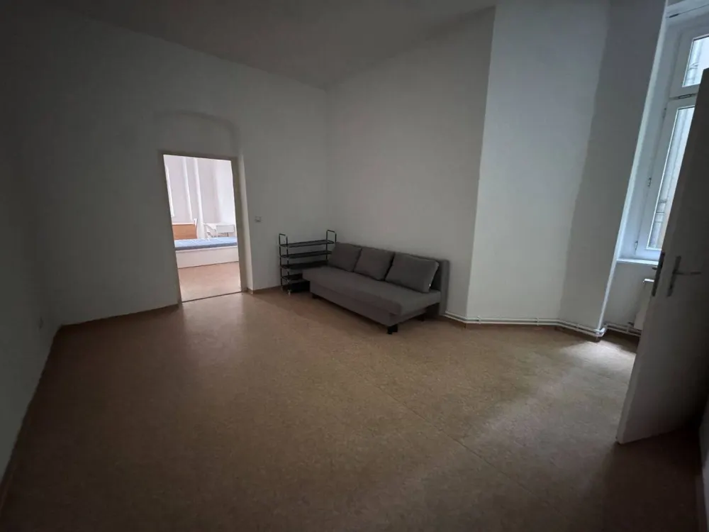 Möbliertes Studentenstudio im Herzen von Friedrichshain!