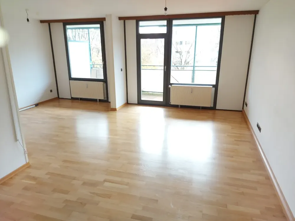 Gepflegte 3-Zimmer-Wohnung mit 2 Balkonen in München-Hadern