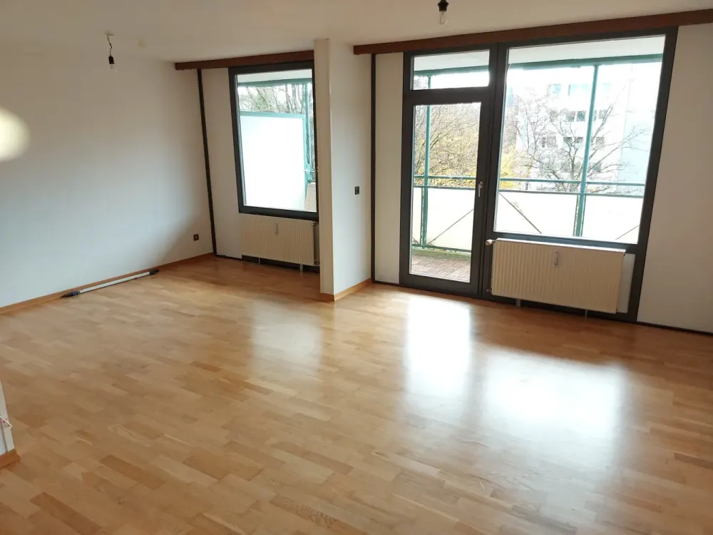 Gepflegte 3-Zimmer-Wohnung mit 2 Balkonen in München-Hadern