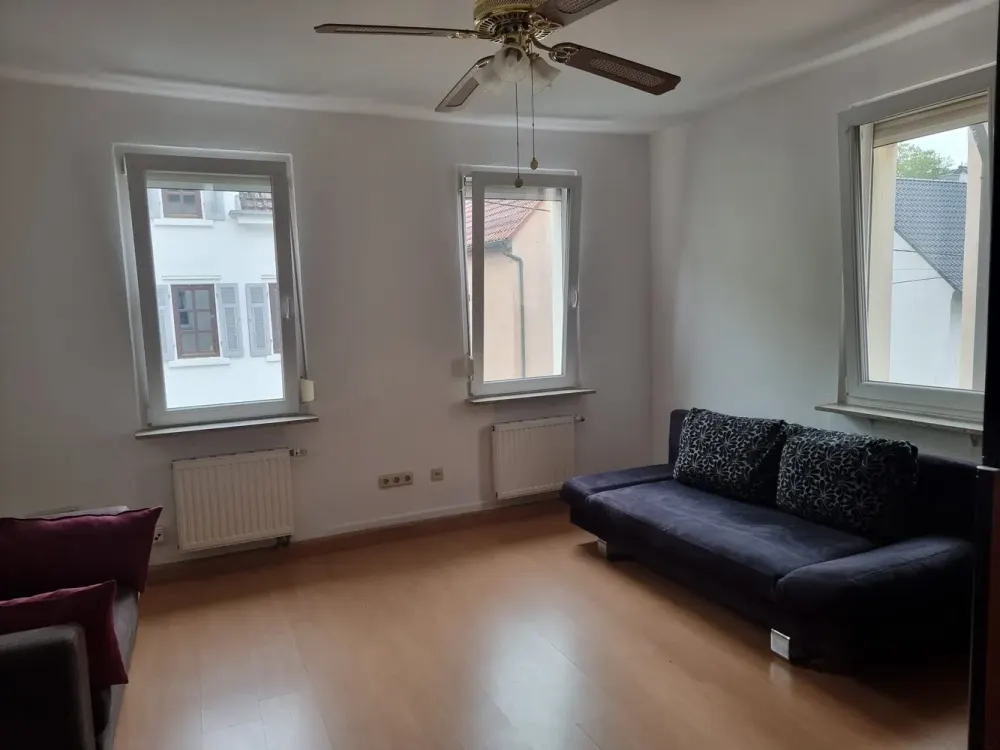 2-Zimmer-Wohnung mit grossem Balkon und EBK in Stuttgart