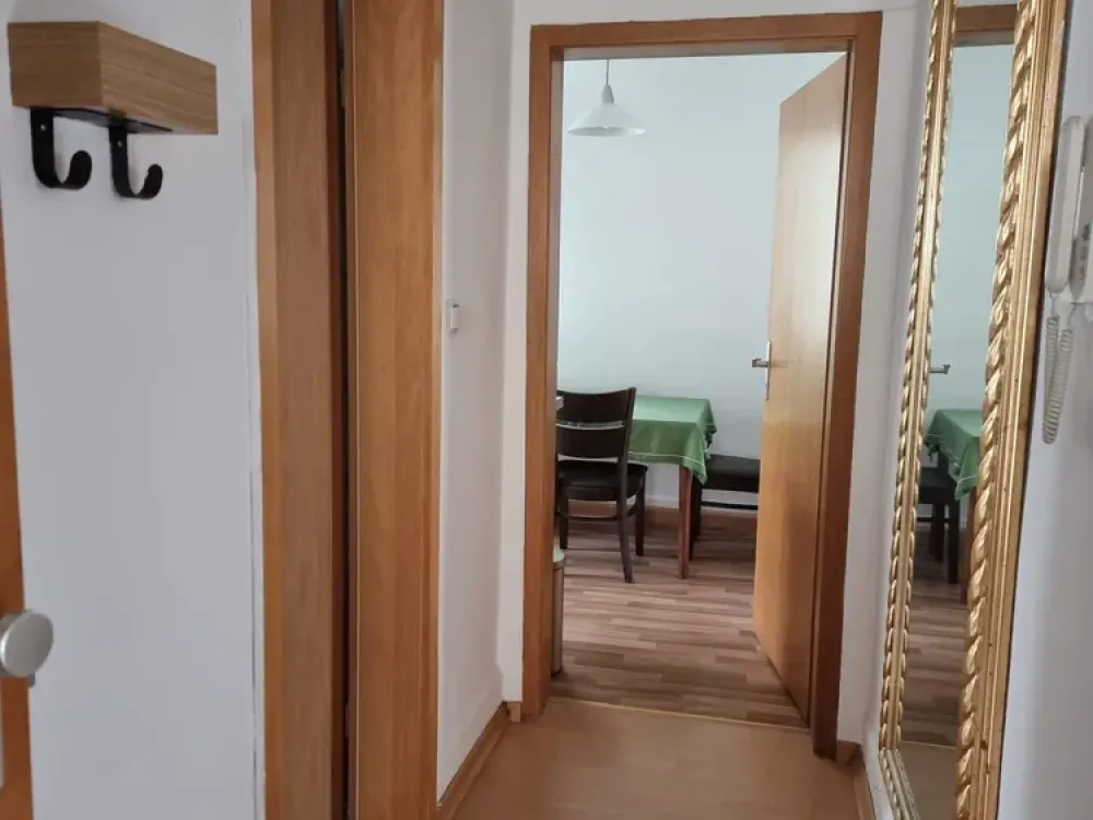 2-Zimmer-Wohnung mit grossem Balkon und EBK in Stuttgart
