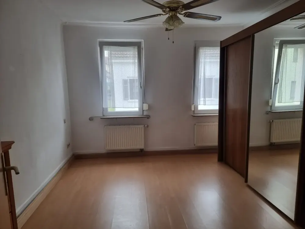 2-Zimmer-Wohnung mit grossem Balkon und EBK in Stuttgart