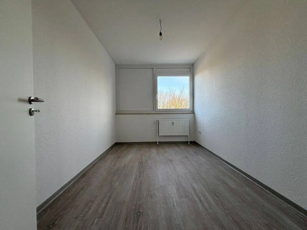 Erstbezug nach Renovierung: 3-Zimmer Wohnung mit Ausblick!