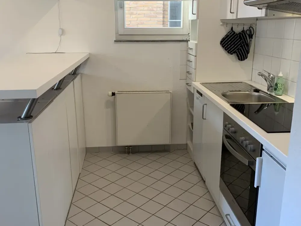 Möblierte 2-Zimmer-Wohnung mit Balkon in Stuttgart West