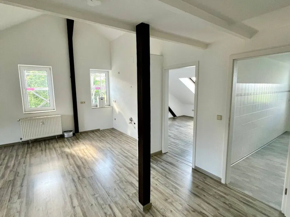 ** Charmante 2-Zimmerwohnung in der Nähe von Dresden **