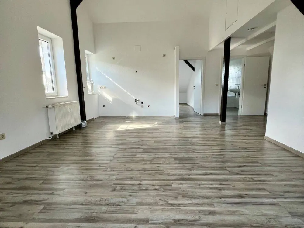 ** Charmante 2-Zimmerwohnung in der Nähe von Dresden **