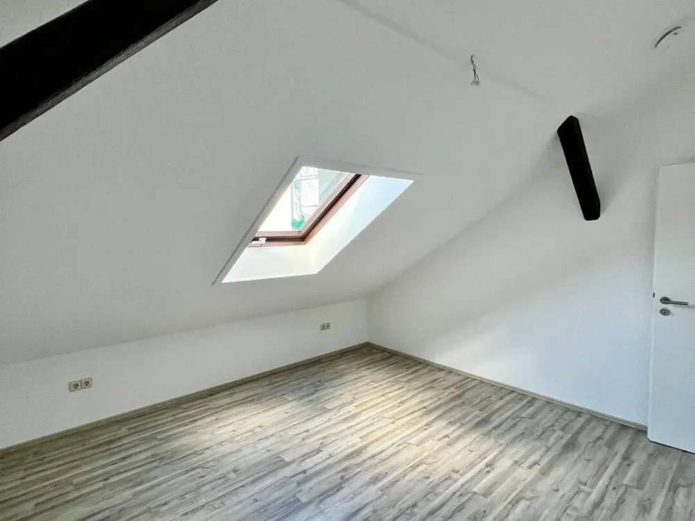 ** Charmante 2-Zimmerwohnung in der Nähe von Dresden **