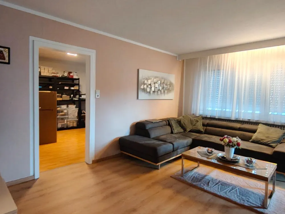 Großzügige 4-Zimmer-Wohnung mit Balkon in Stuttgart-Vaihingen