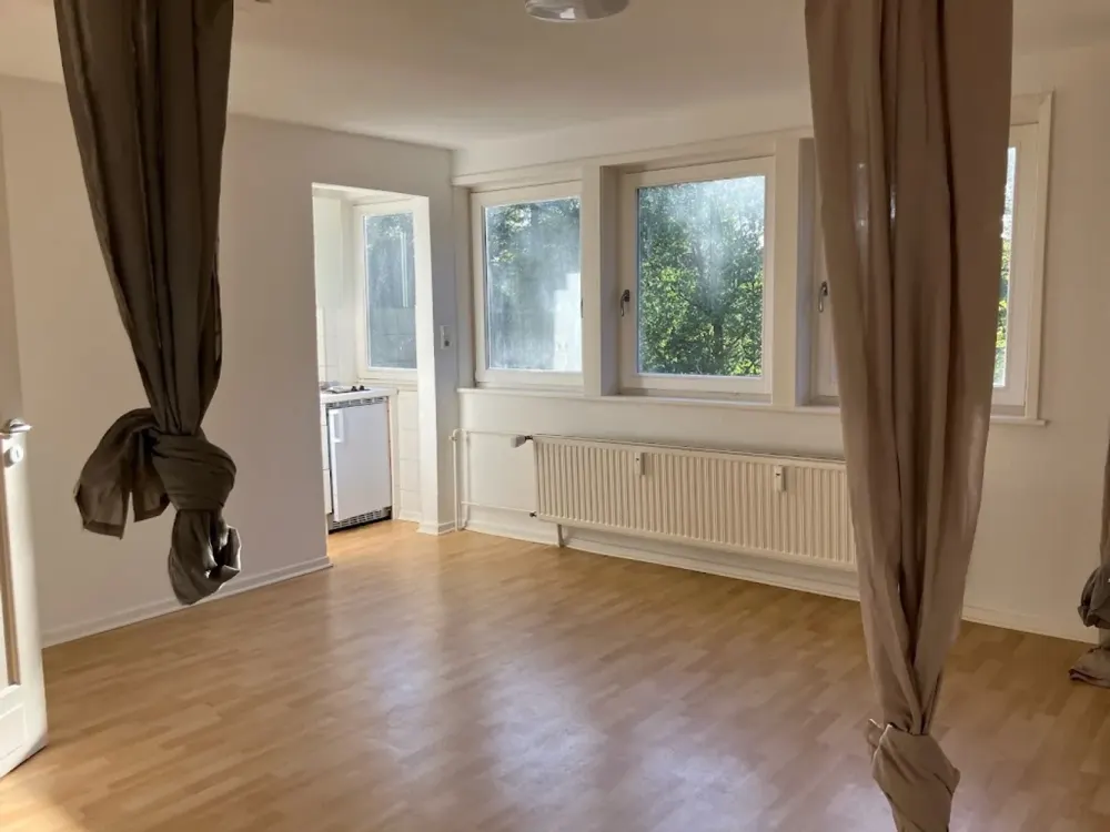 One-Room Apartment in Schwachhausen