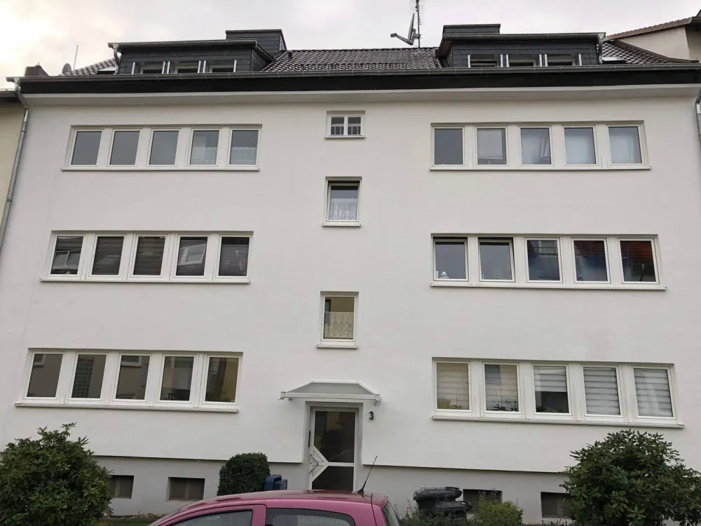 Schöne Wohnung 2 Zimmer, Küche, Bad, 66 Qm