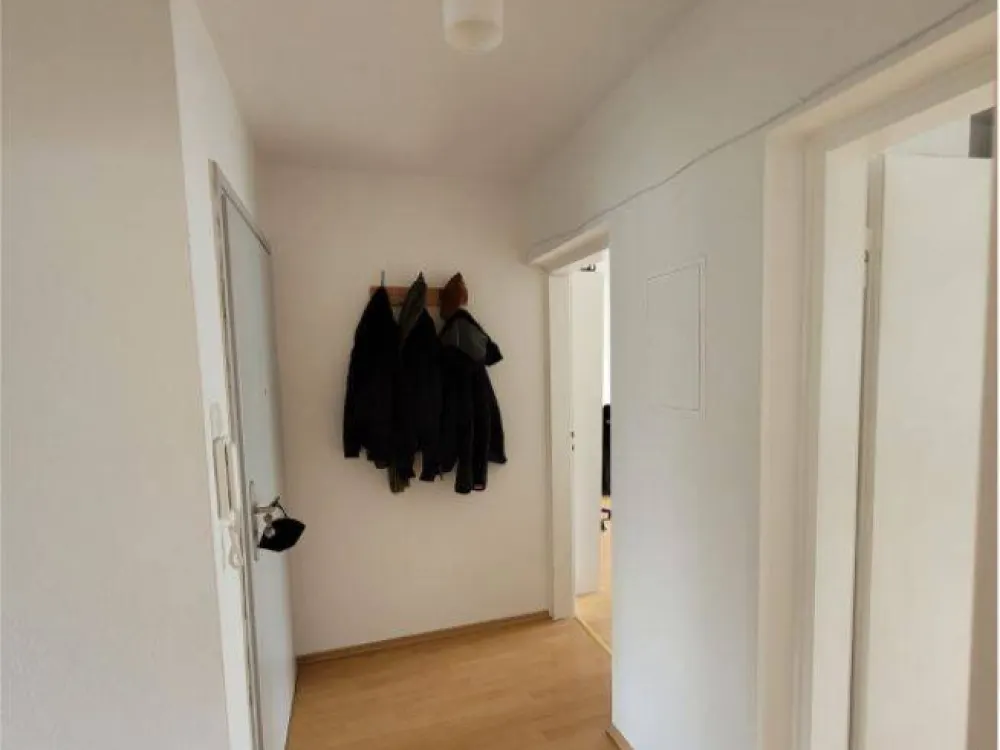 Ab 01.12. helle 2-Zimmer Wohnung, KM €670, nah an der Altstadt und Wöhrder Wiese