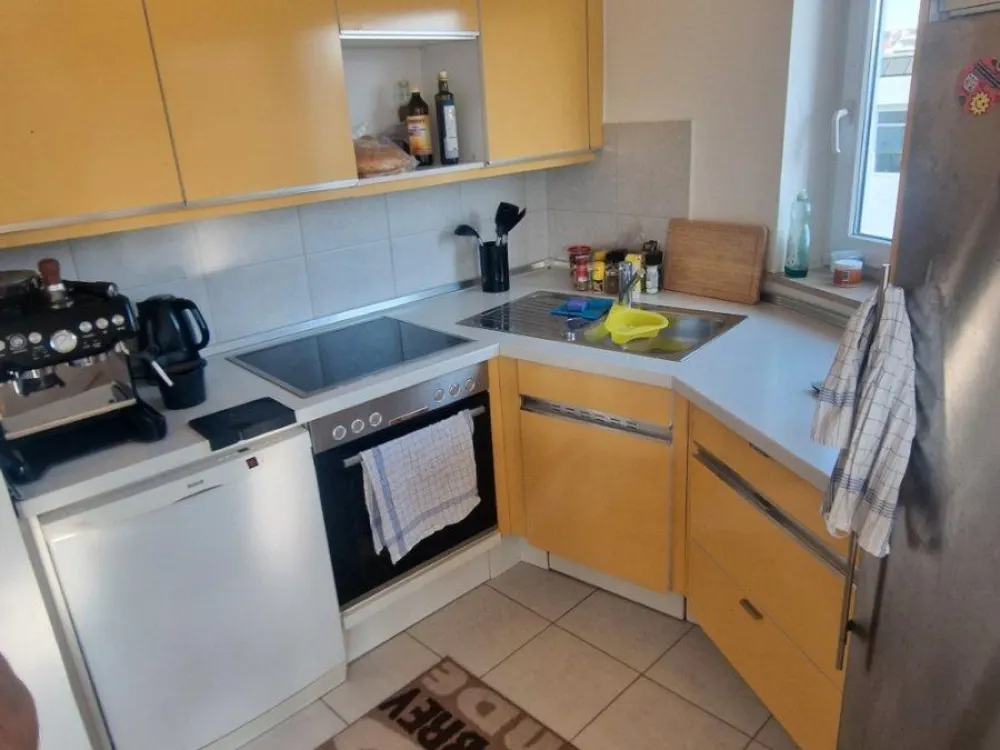 Dachterrasse über Stuttgart: 1,5 Zi DG, Mitte, Möbel geschenkt