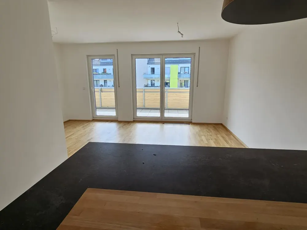 Like-new 3-room apartment with balcony and fitted kitchen in Nürnberg