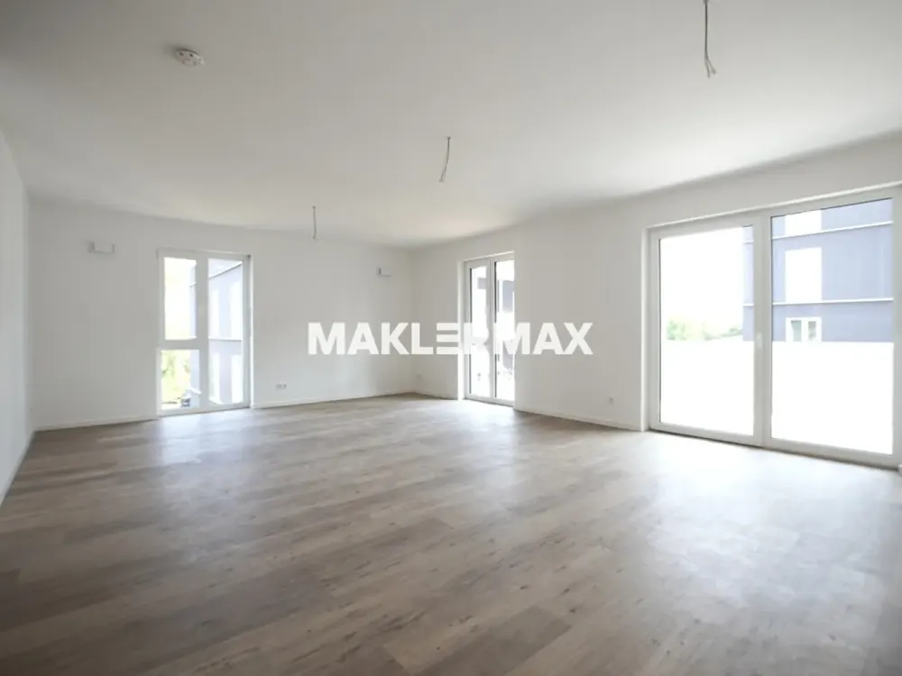 3-Zimmerwohnung im Erstbezug mit Balkon und Stellplatz
