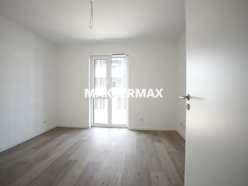 3-Zimmerwohnung im Erstbezug mit Balkon und Stellplatz