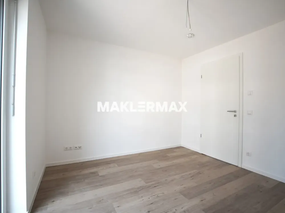 3-Zimmerwohnung im Erstbezug mit Balkon und Stellplatz