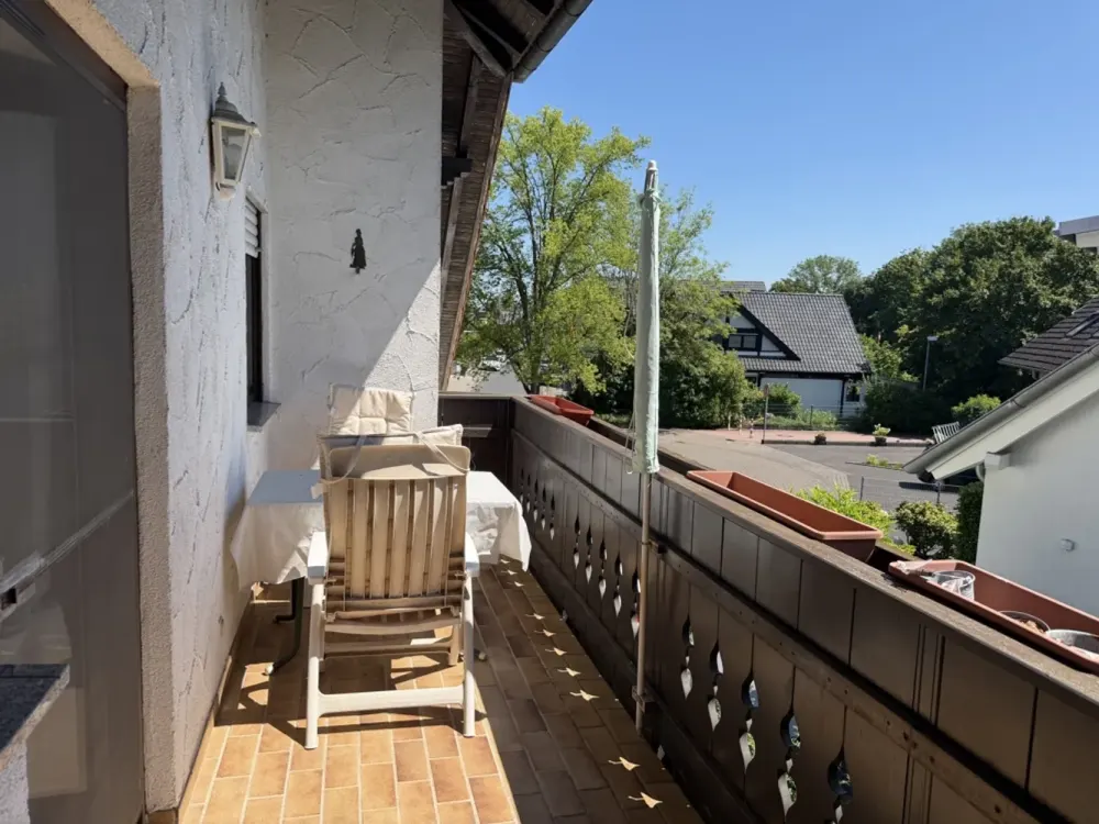 Ruhig gelegene 2-Zimmer-Wohnung mit Südbalkon und Gartennutzung in Seligenstadt Froschhausen