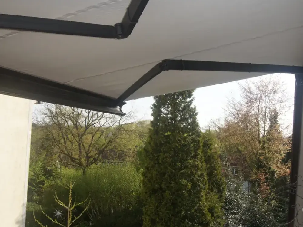Lebendig wohnen in Bochum-Ehrenfeld: 3-Zimmer-Dachgeschosswohnung mit Balkon