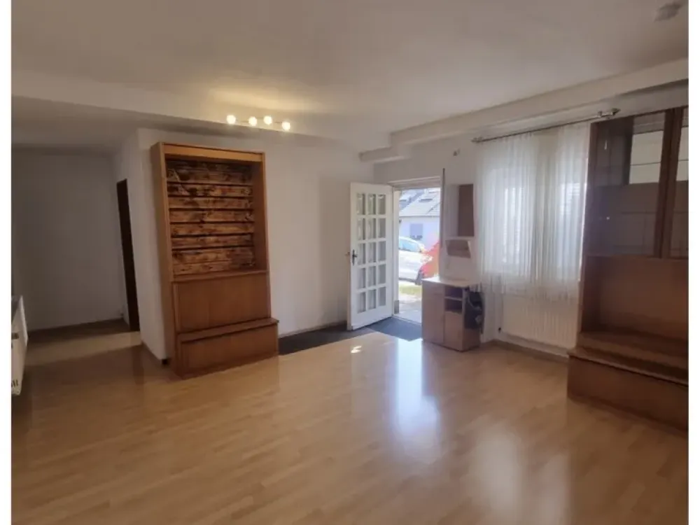 Zuhause mit zwei Zimmern in Nidderau