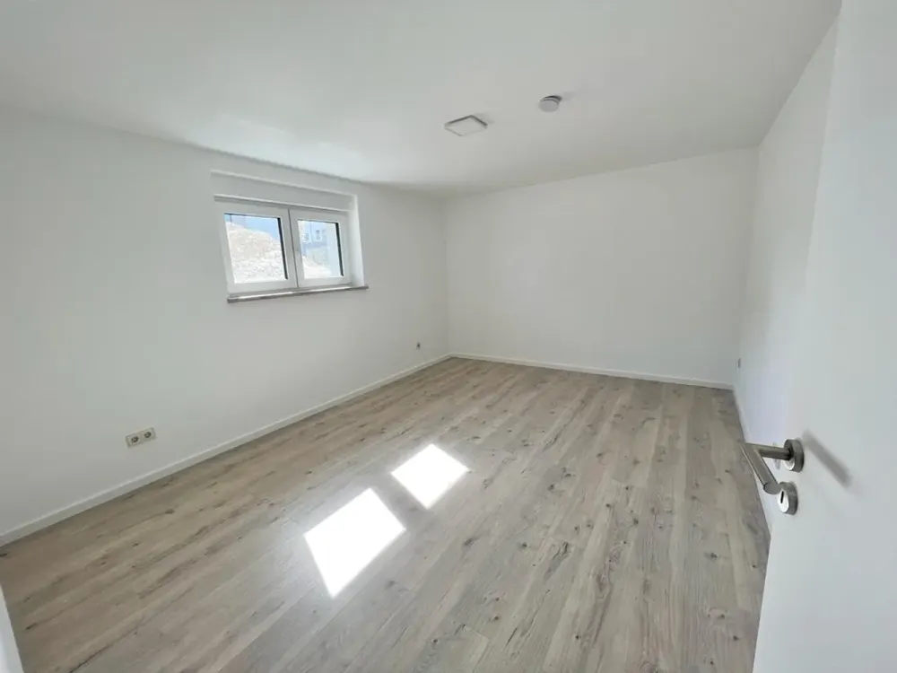 Bright Basement Apartment in Stutensee Blankenloch