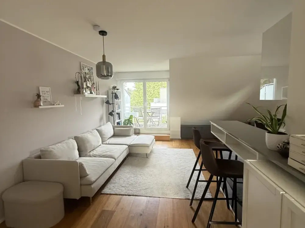 Modernes Wohnen: teilmobiliertes 1,5-Zimmer-Apartment in Köln-Weiden