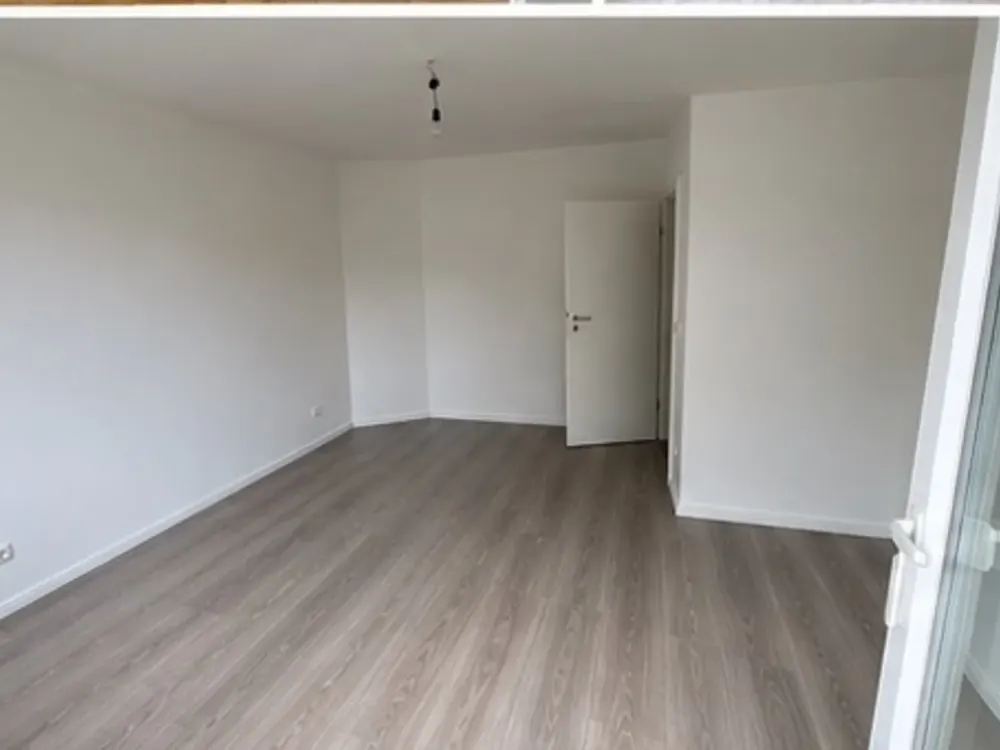 Besondere 2 Zimmer Wohnung in Ahrensburg mit XL Balkon