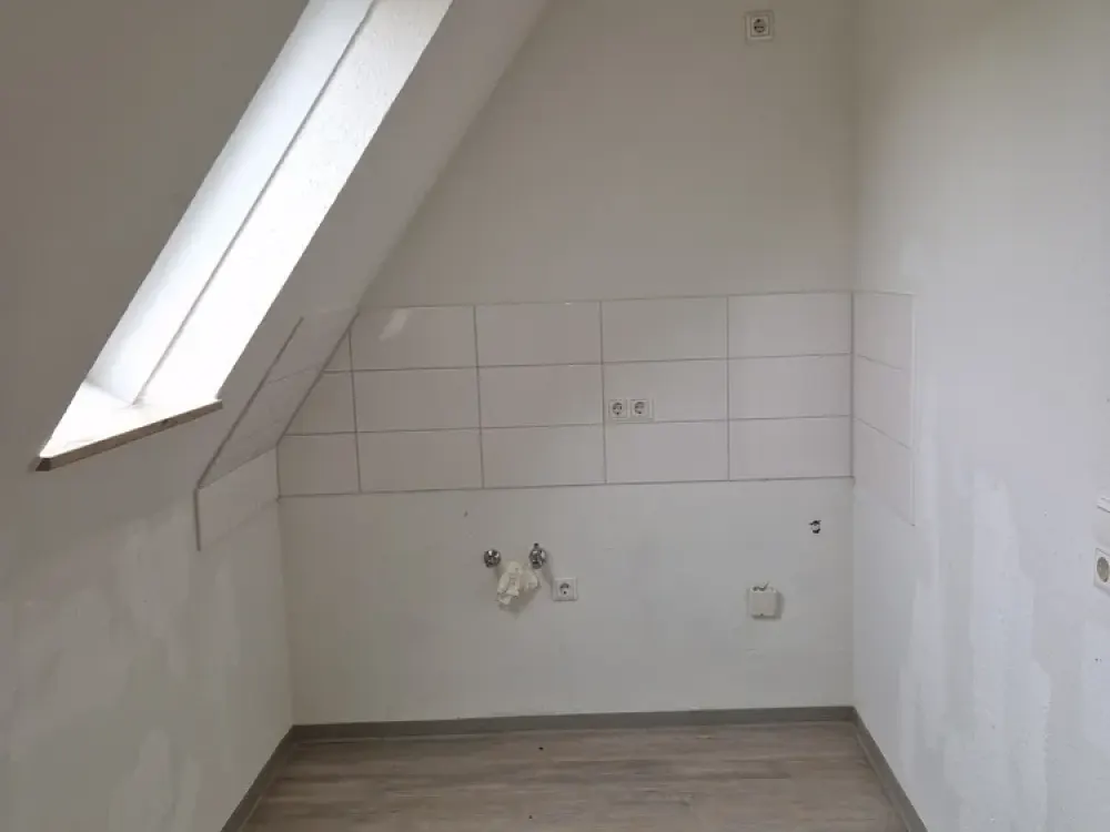Top modernisierte 2 Zimmer Wohnung!