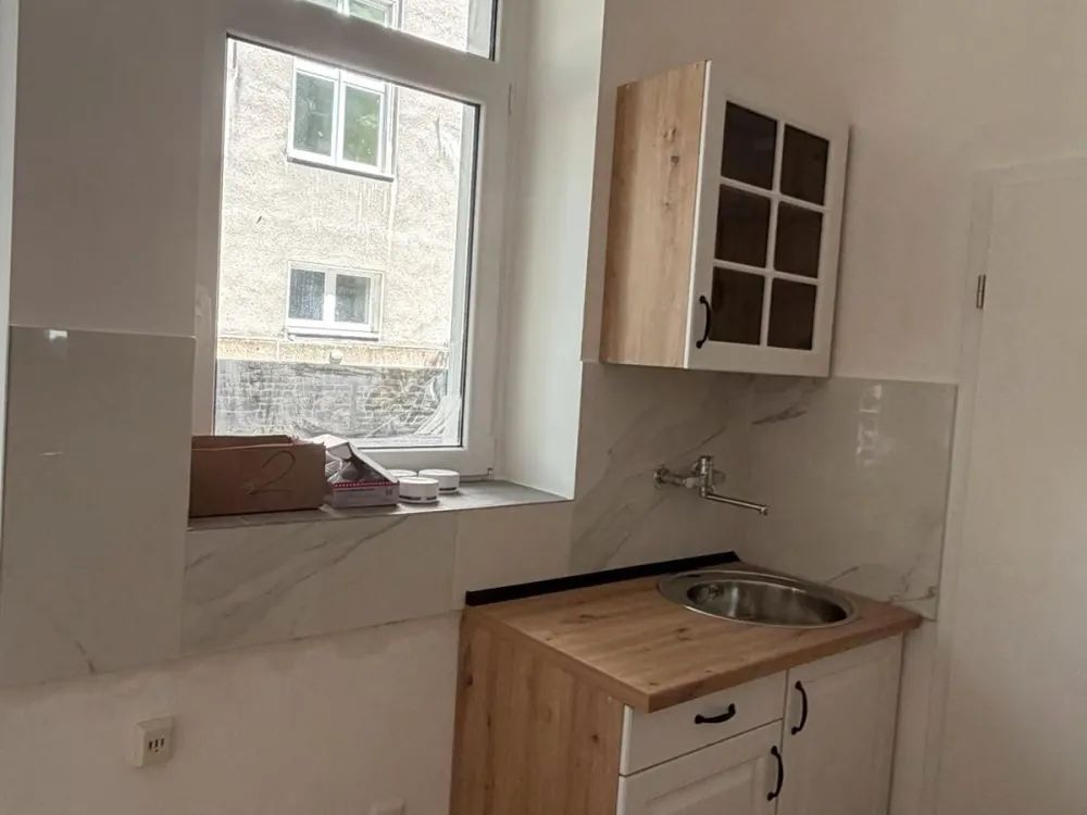 Renovierte 1,5 Z Wohnung mit EBK im Dortmunder Hafen Gebiet