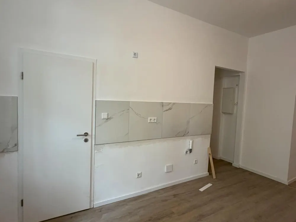 Renovierte 1,5 Z Wohnung mit EBK im Dortmunder Hafen Gebiet