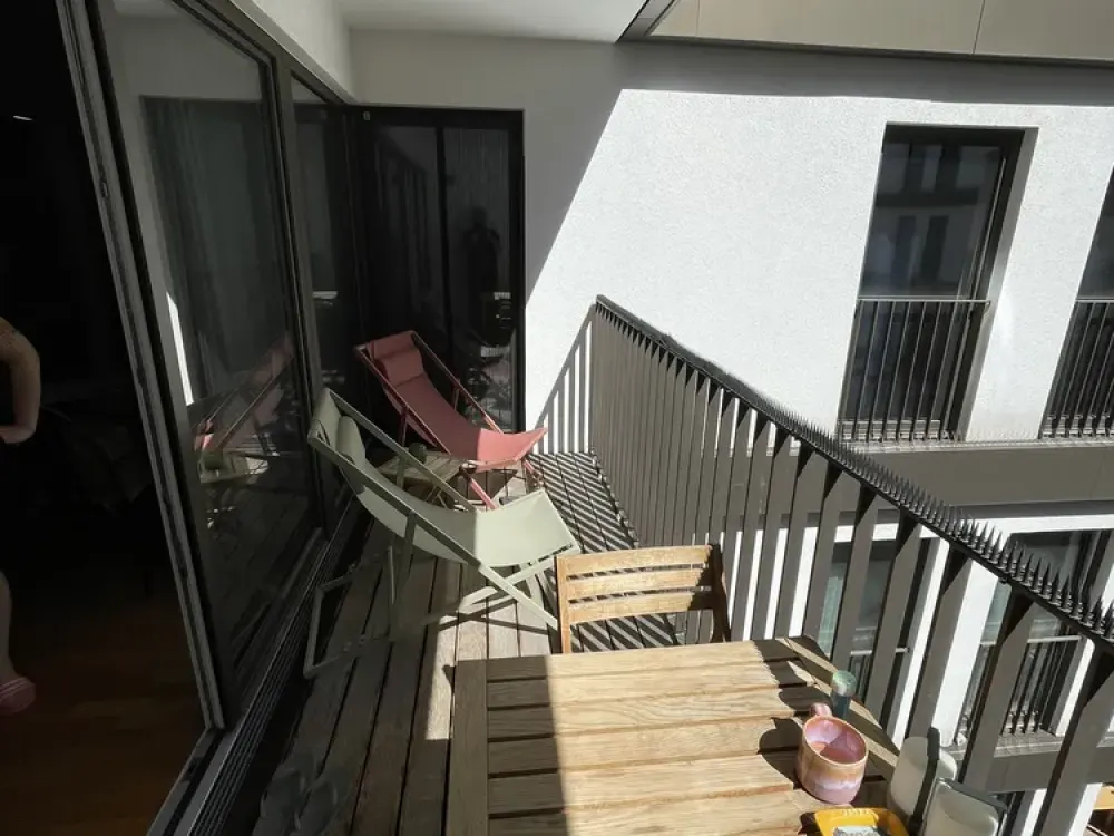 Neuer Mietpreis+Sof. bezugsber.! Mod. vollmöbl. 2-Zi.-Whg. m. Loggia, Concierge & Fitness