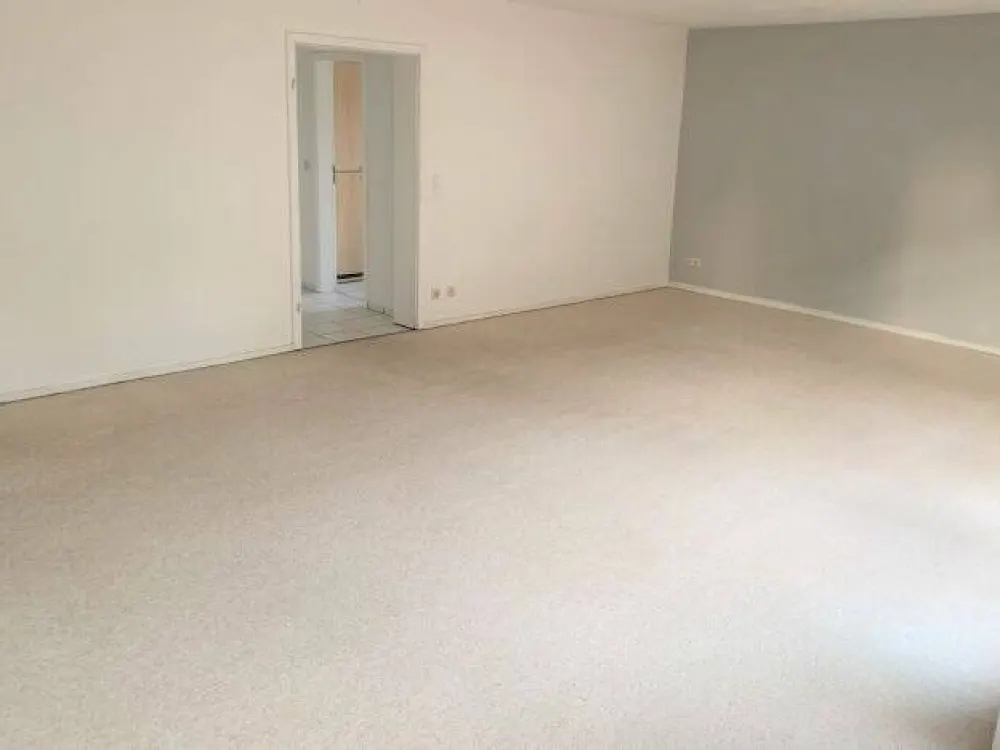 attraktive 2-Zimmer-Wohnung ab sofort in Hamburg zu vermieten