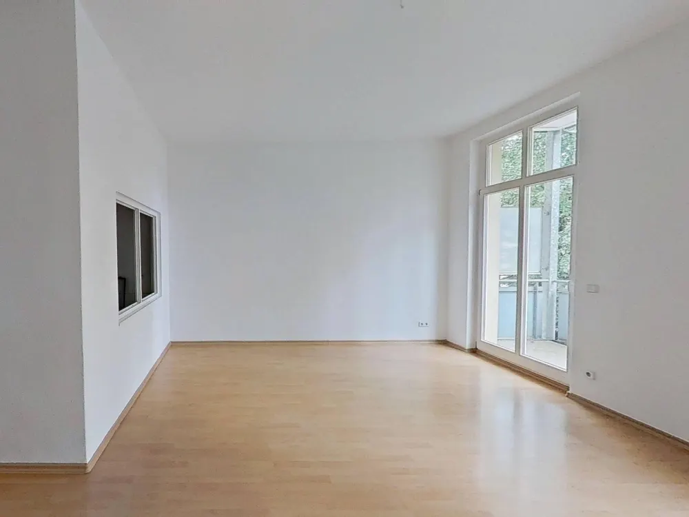 Ein tolles Zuhause für die Familie: Geräumige 4-Zimmer-Wohnung mit BALKON