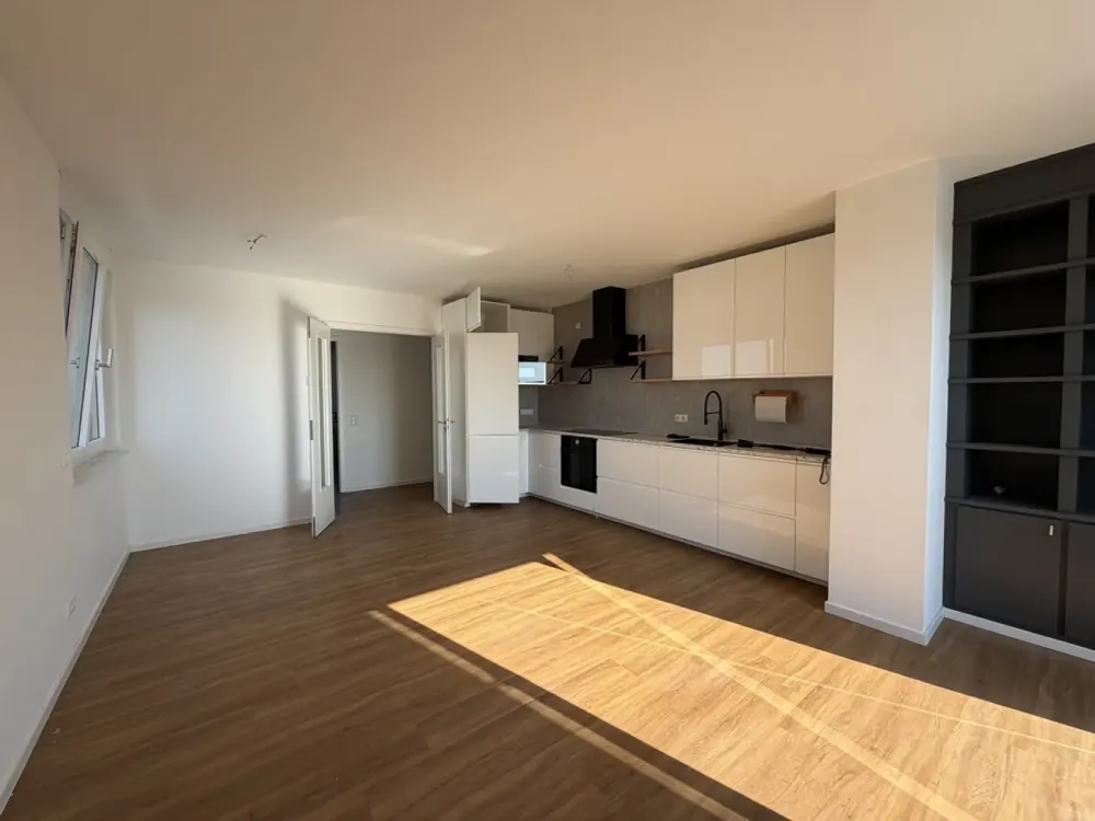 Moderne Penthouse-Wohnung mit großer Dachterrasse und hochwertiger Ausstattung **Stellplatz**EBK**